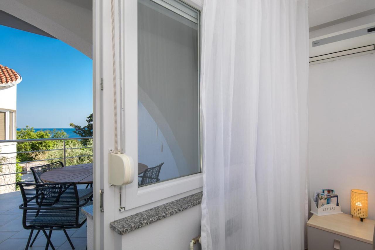 Apartments Soul Krk Town Εξωτερικό φωτογραφία