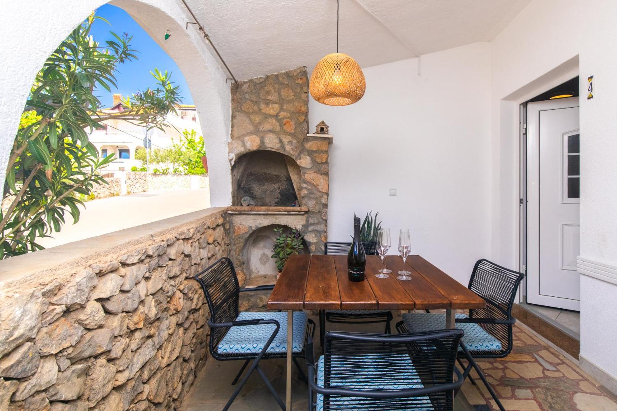 Apartments Soul Krk Town Εξωτερικό φωτογραφία